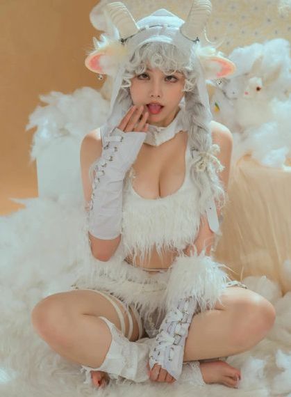 日韩美女御姐动态图_BD国语神马影院手机在线